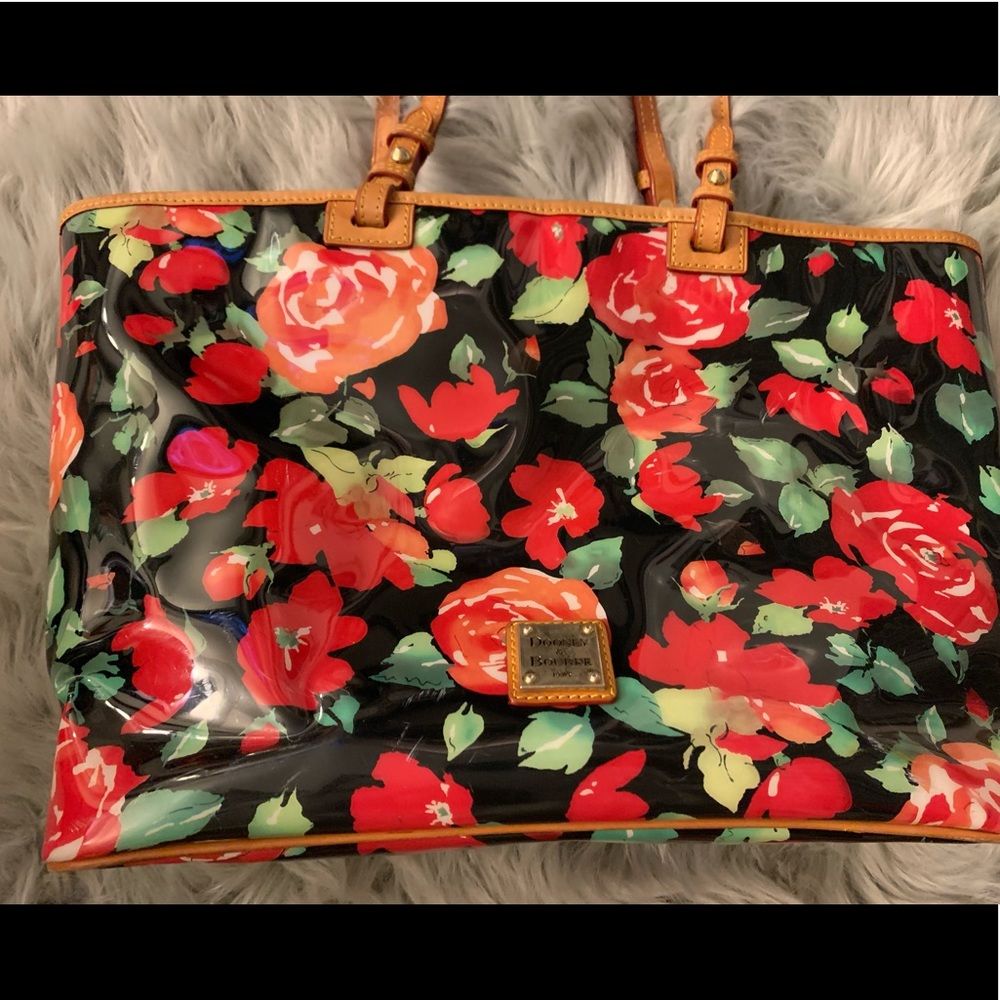 Vintage Dooney and Bourke tote bag